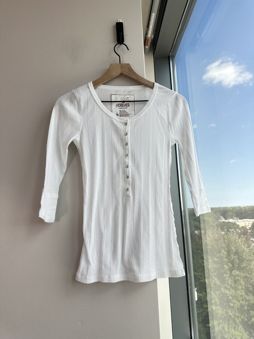 White Y2K 2000s Vibes Forever Preppy Grunge Girl Henley Top Sz M